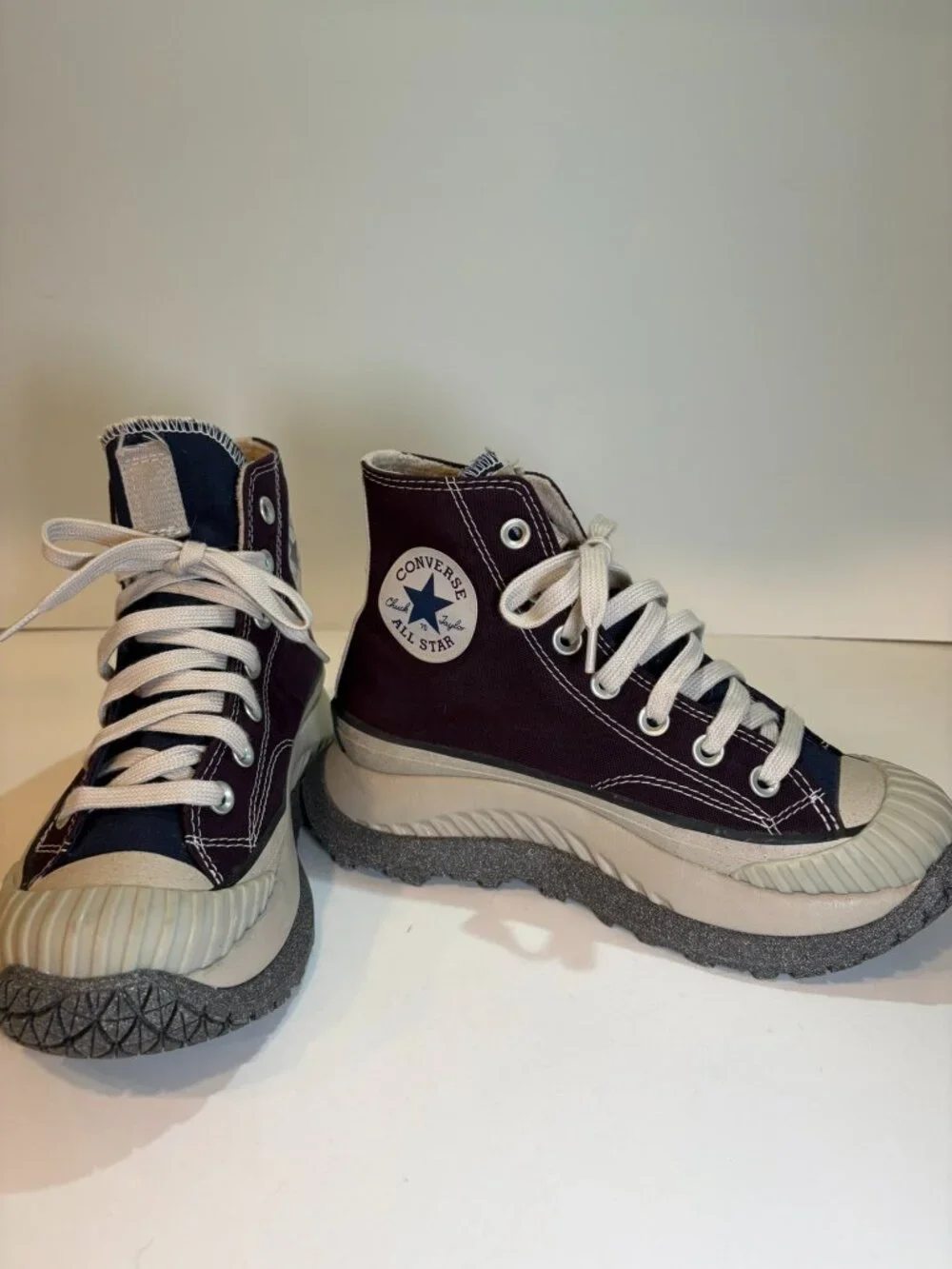 Converse Chuck 70 AT-CX Counter Climate Waterproof High Top Black Cherry 6.5